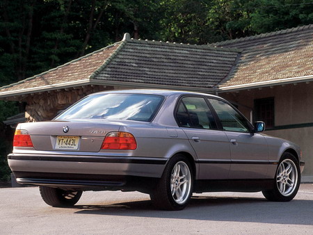 BMW 7 Е38 USA-version